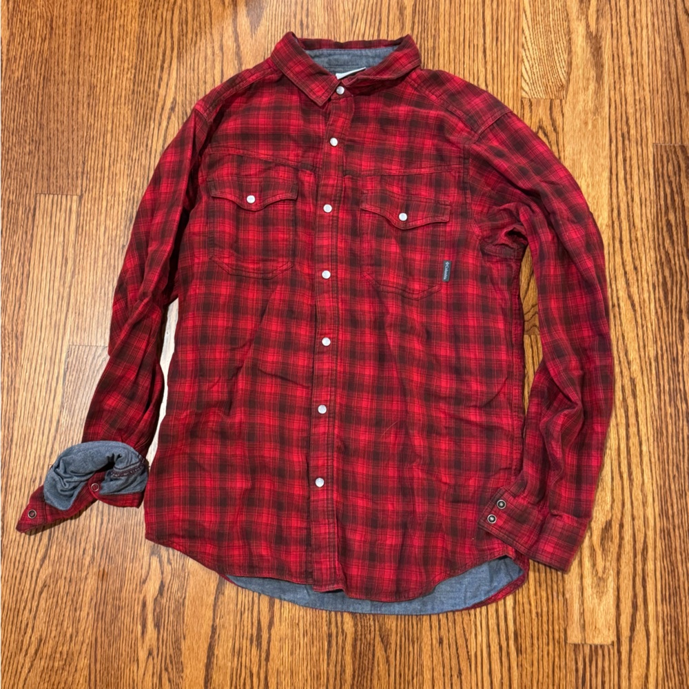 Men’s Columbia button up